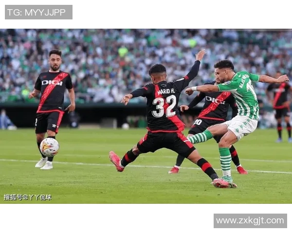 皇家贝蒂斯主场迎战巴塞罗那谁能在西甲赛场笑到最后